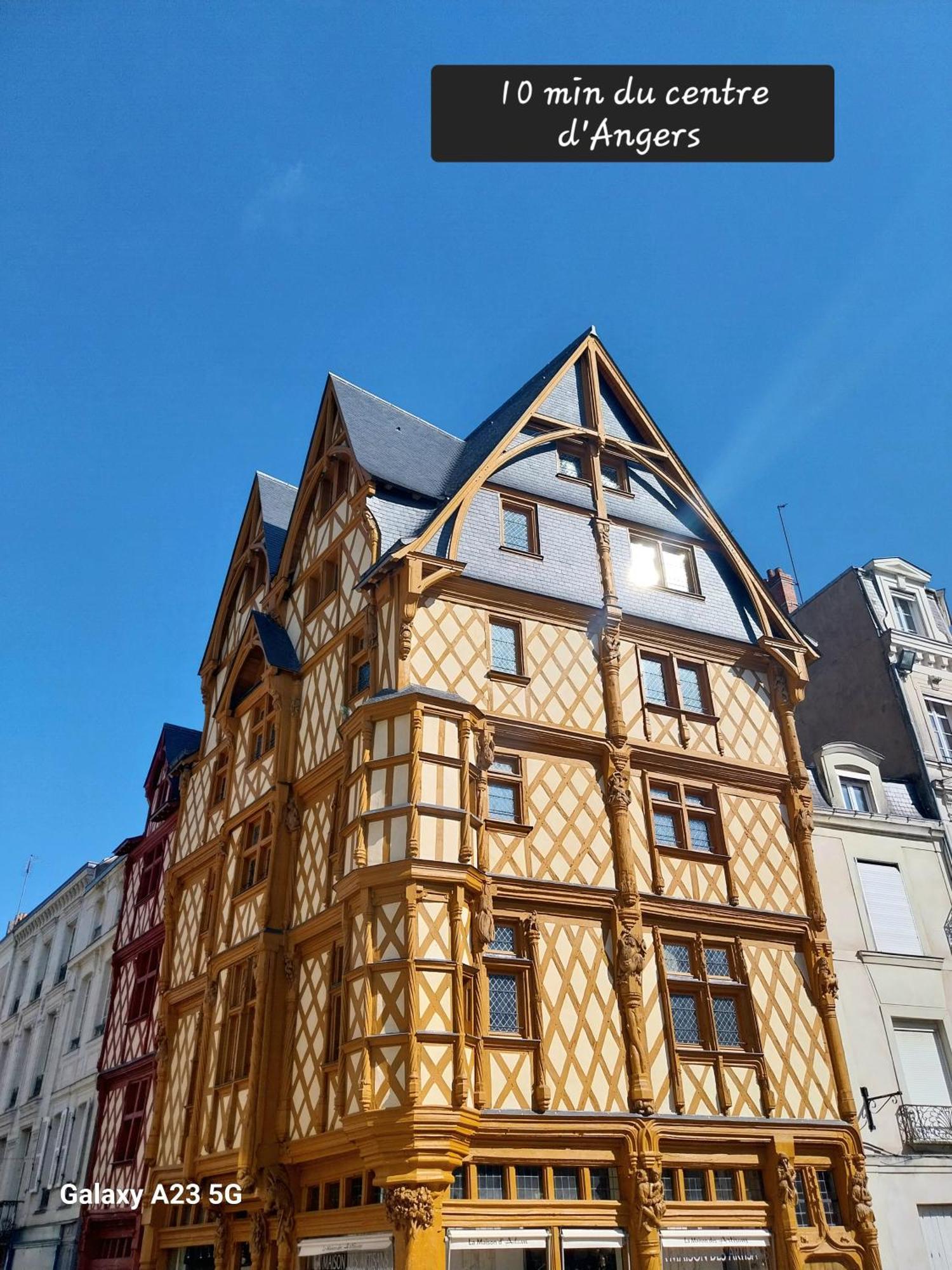 "Chez Lyly Et Juju" Piscine&Sauna Calme 3Chambres อองเชร์ ภายนอก รูปภาพ